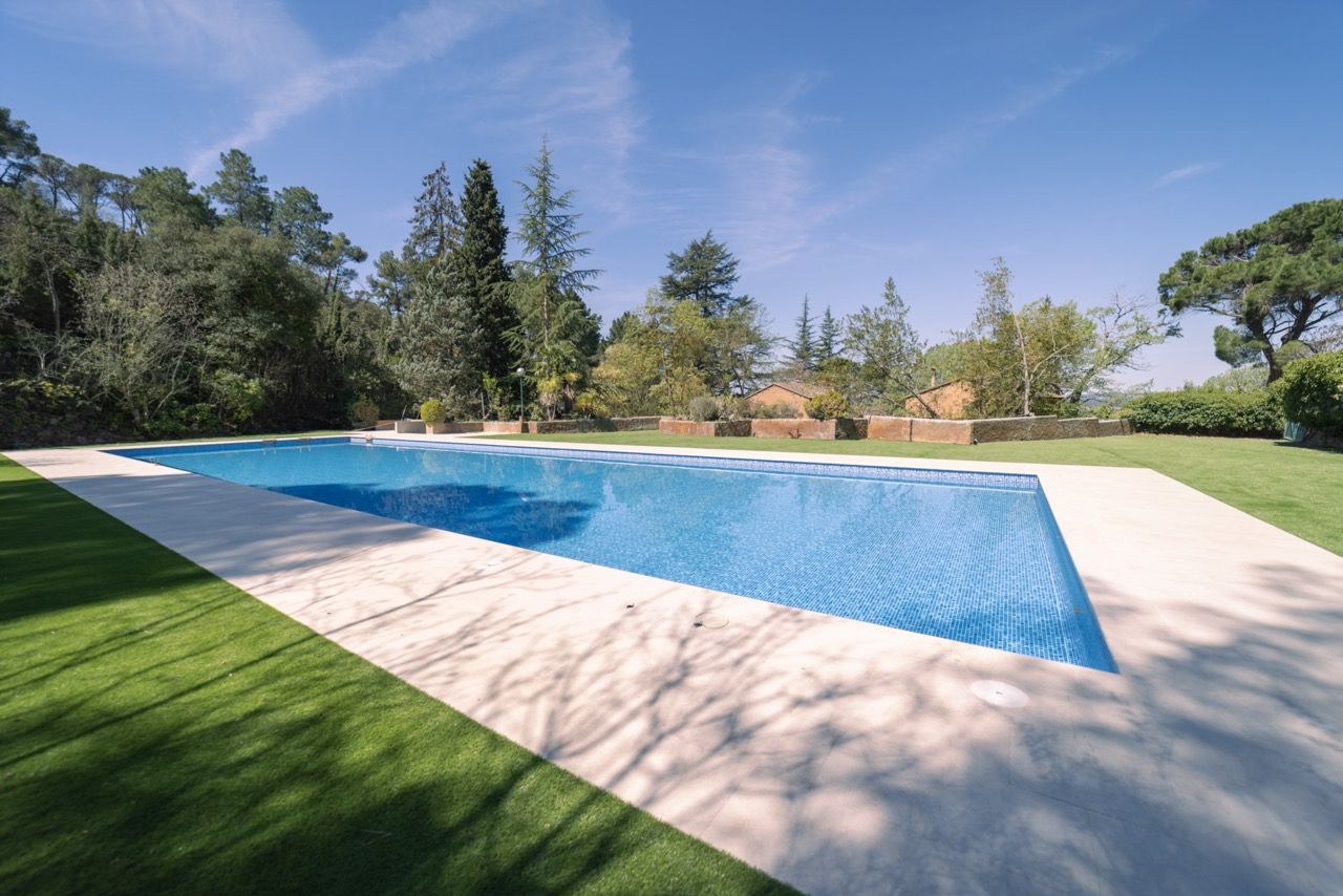 VILLA_ENGRACIA_EXTERIORS_PISCINA_28