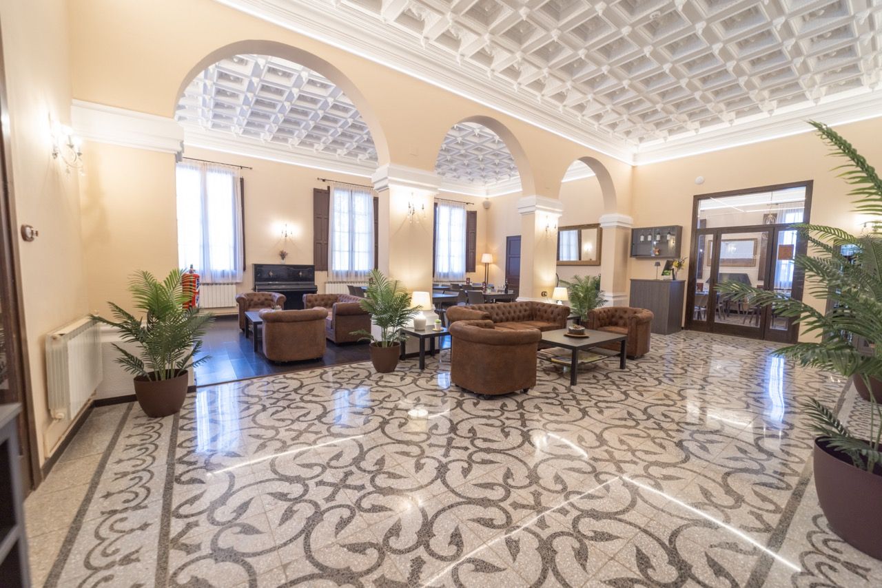 VILLA_ENGRACIA_HOTEL_HALL (64)